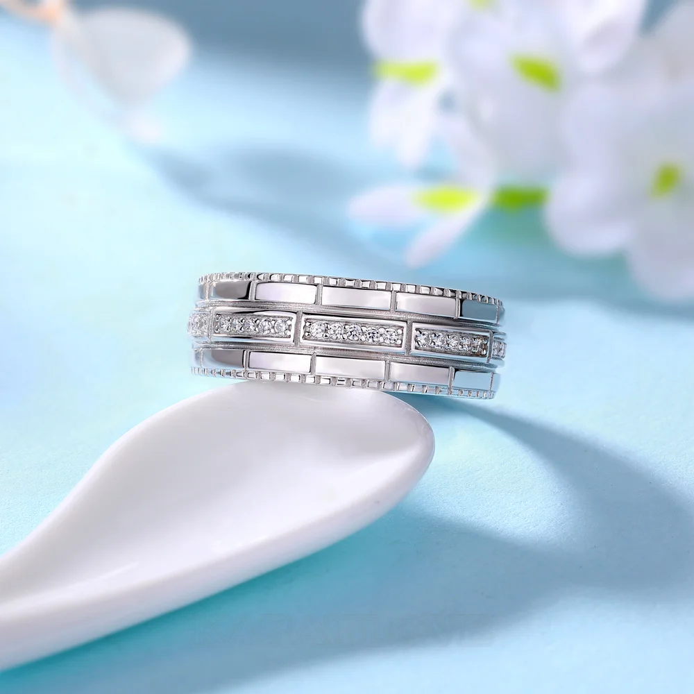 Runder Schnitt Diamantweiß 925er Sterlingsilber Ehering