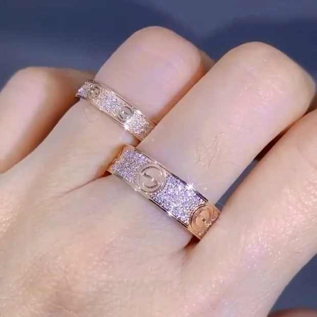 Rundschliff Diamantweiß Roségold Partnerringe aus 925er Sterlingsilber
