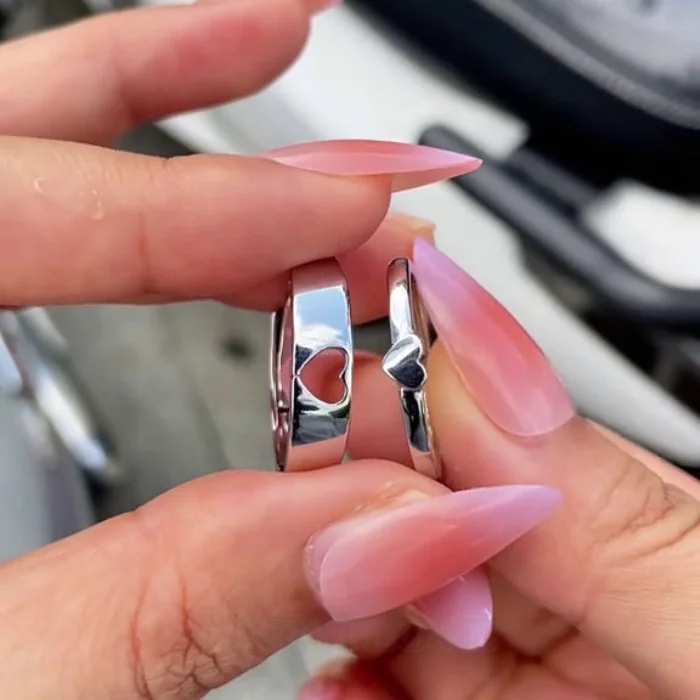 Paar-Ringe aus Sterlingsilber mit hohlem Herz