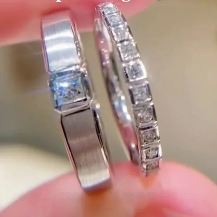 Paar-Ringe aus weißem Sterlingsilber mit Princess-Schliff-Diamant