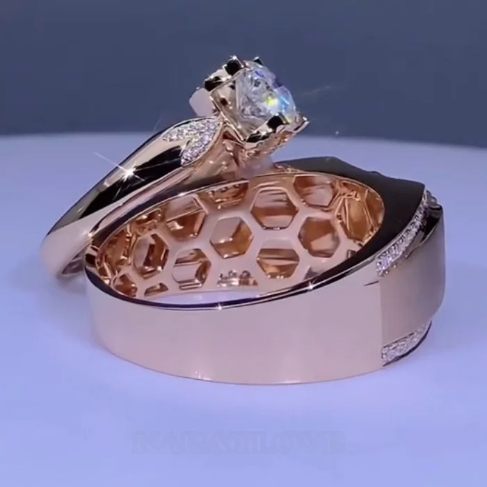Paar-Ringe aus rosévergoldetem Sterlingsilber mit Brillantschliff-Diamant
