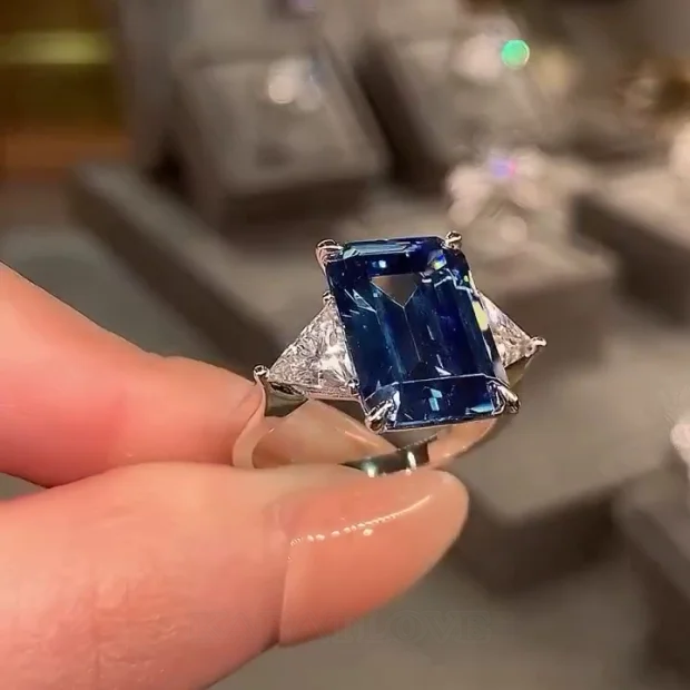 Smaragdschliff Saphirblau 3-Steine Verlobungsring aus 925er Sterlingsilber