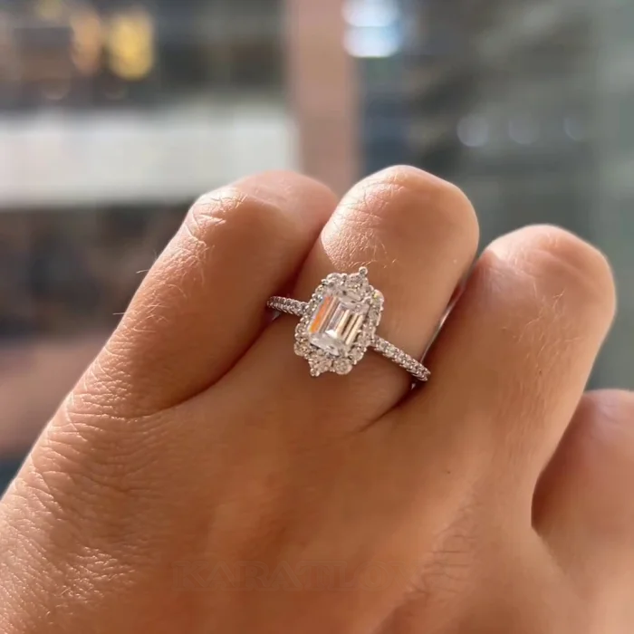 Smaragdschliff Diamantweiß Halo 925er Sterlingsilber Verlobungsring