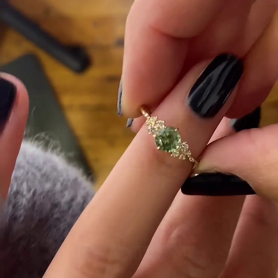Rundschliff Peridotgrün 925er Sterlingsilber Gelbgold Klassisch Verlobungsring