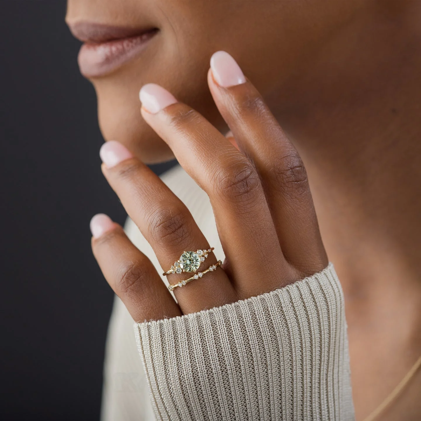 Rundschliff Peridotgrün 925er Sterlingsilber Gelbgold Klassisch Verlobungsring