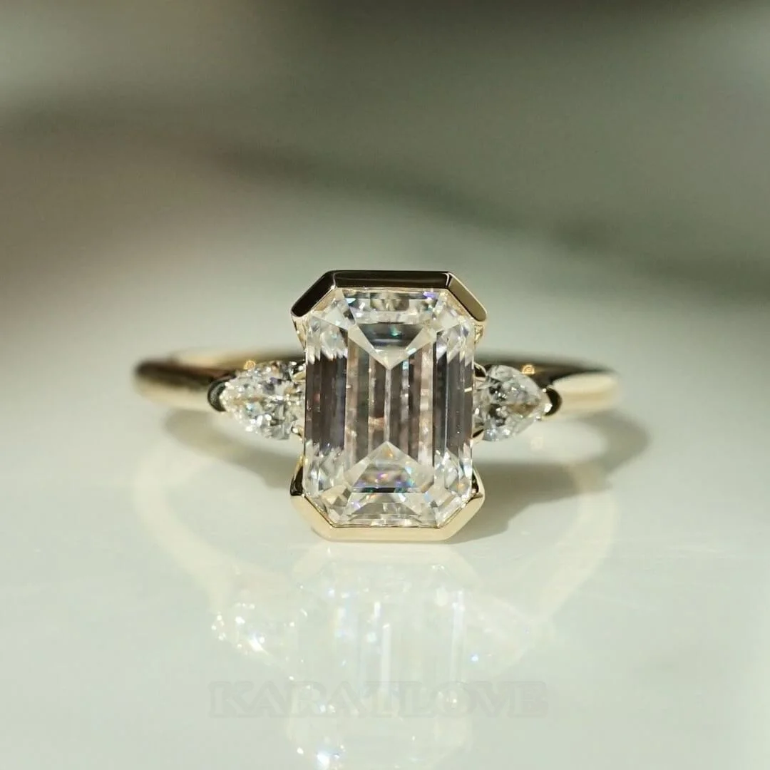 Smaragdschliff Diamantweiß 925er Sterlingsilber Gelbgold 3-Steine Verlobungsring