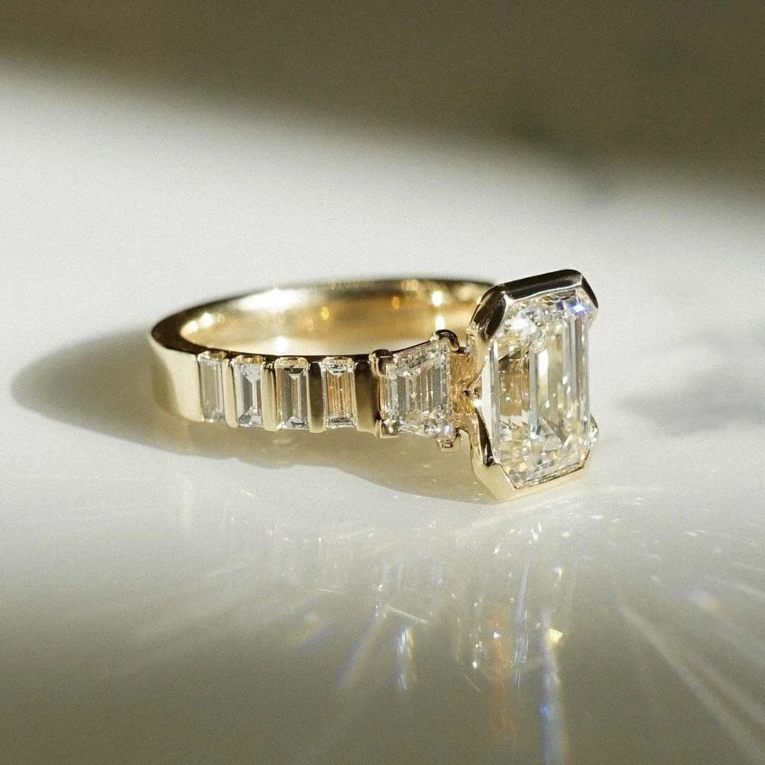 Smaragdschliff Diamantweiß 925er Sterlingsilber Gelbgold 3-Steine Verlobungsring
