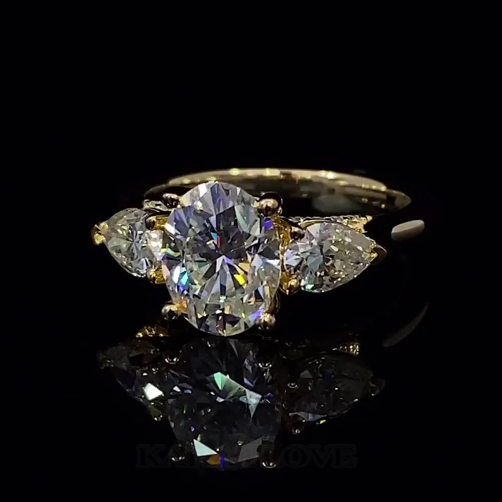 Ovalschnitt Diamantweiß 925er Sterlingsilber Gelbgold 3-Steine Verlobungsring