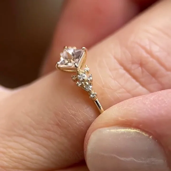 Prinzessschliff Diamantweiß 925er Sterlingsilber Gelbgold Verlobungsring