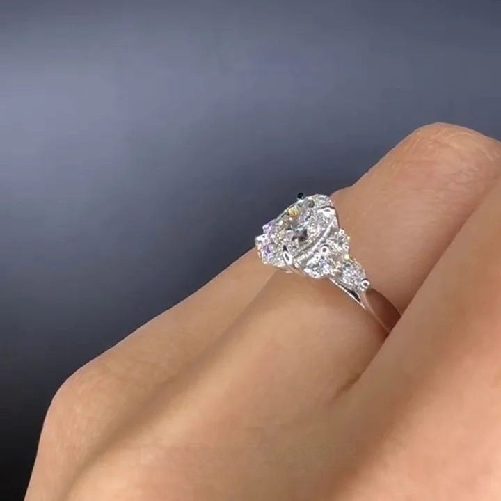 Ovalschnitt Diamantweiß 925er Sterlingsilber Verlobungsring