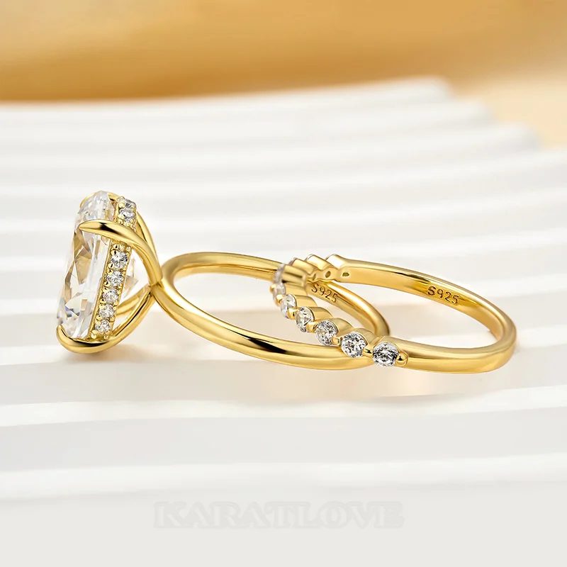 Ovalschnitt Diamantweiß 925er Sterlingsilber Gelbgold Halo Trauring-Set