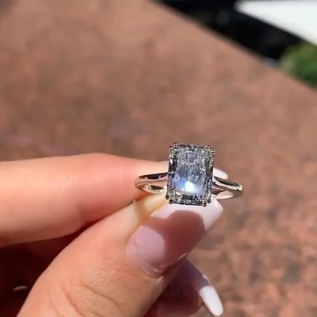 Diamantweiß Radiantschliff Klassisch Verlobungsring aus 925er Sterlingsilber