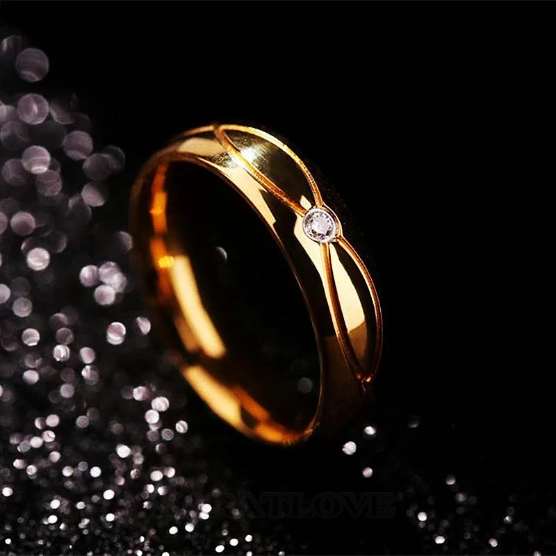 Runder Diamantweiß Gelbgold Titan Partnerringe