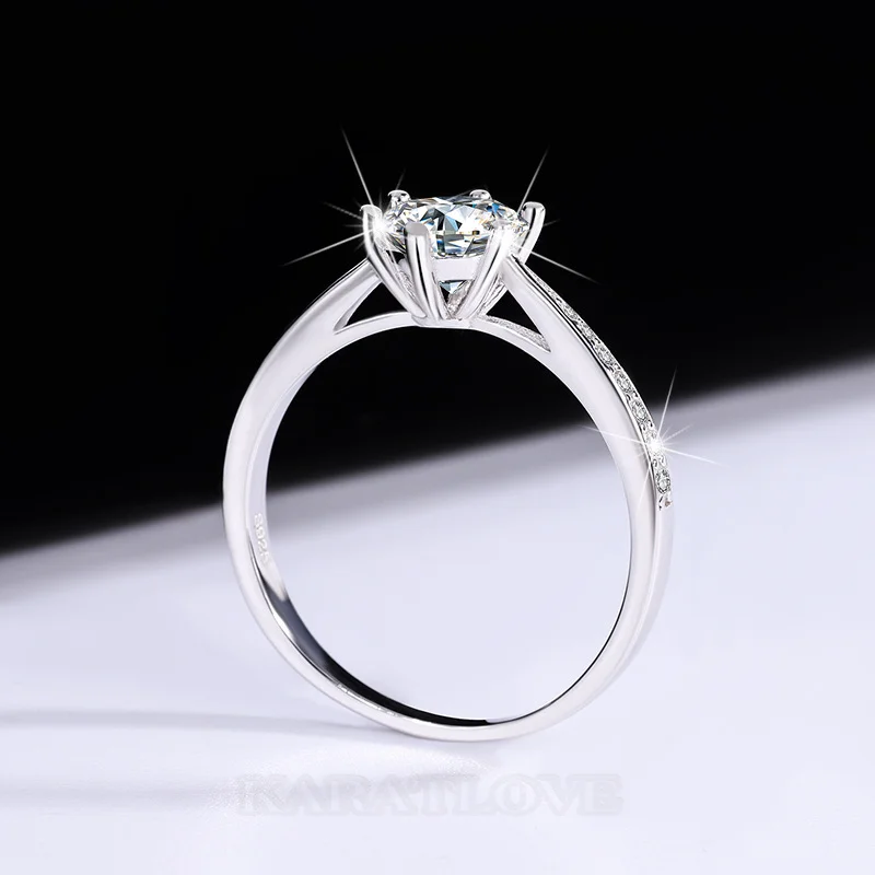 Rundschliff Moissanite Diamantweiß 925er Sterlingsilber Klassisch Verlobungsring