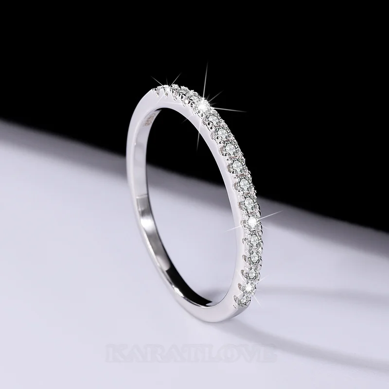 Rundschliff Moissanite Diamantweiß 925er Sterlingsilber Eheringe