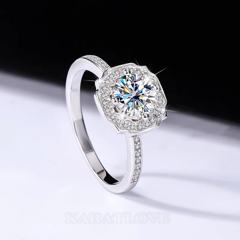 Rundschliff Moissanite Diamantweiß 925er Sterlingsilber Halo Verlobungsring