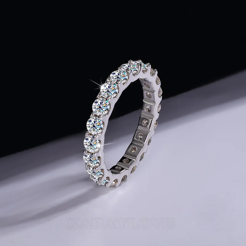 Rundschliff Moissanite Diamantweiß 925er Sterlingsilber Eheringe