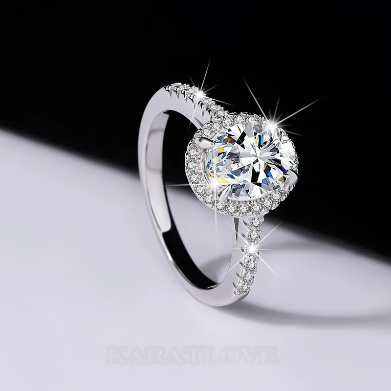 Ovalschnitt Moissanite Diamantweiß 925er Sterlingsilber Halo Verlobungsring