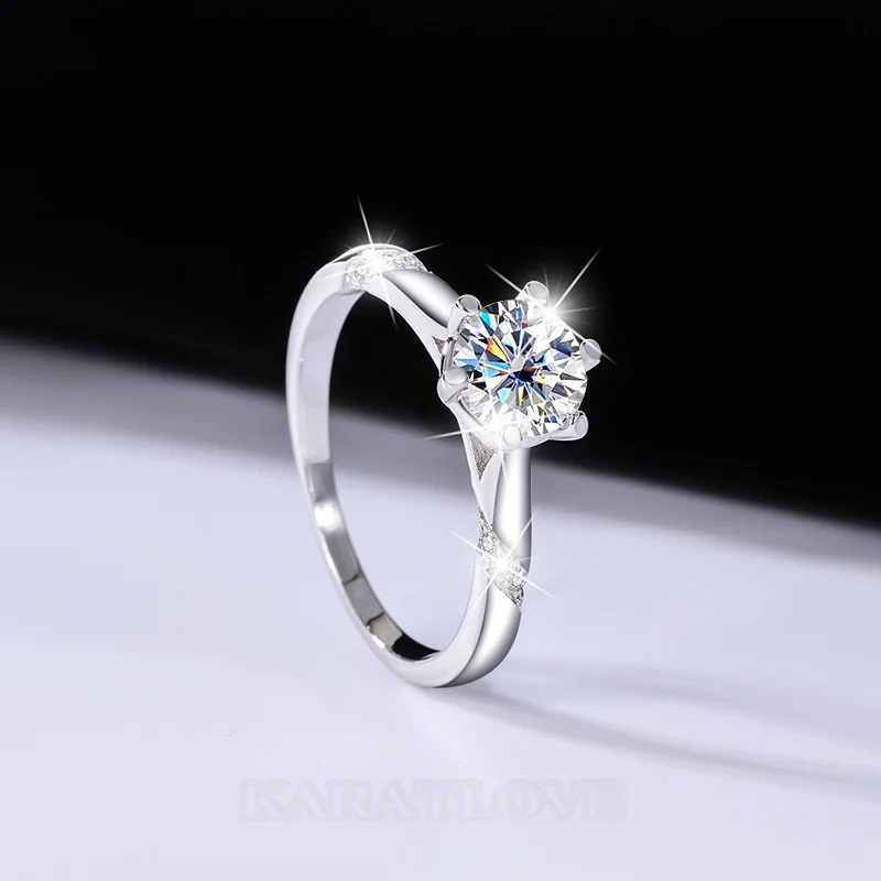 Rundschliff Moissanite Diamantweiß 925er Sterlingsilber Klassisch Verlobungsring