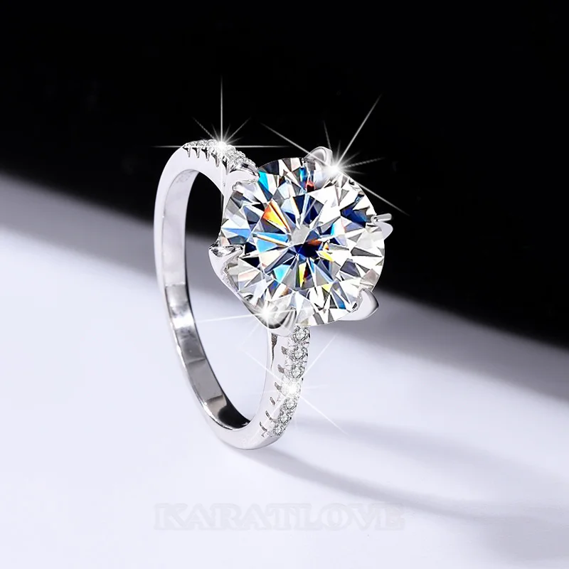 Rundschliff Moissanite Diamantweiß 925er Sterlingsilber Klassisch Verlobungsring
