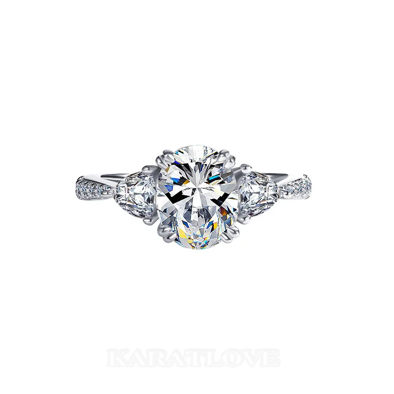 Ovalschnitt Moissanite Diamantweiß 925er Sterlingsilber 3-Steine Verlobungsring