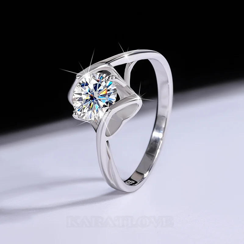 Rundschliff Moissanite Diamantweiß 925er Sterlingsilber Solitär-Verlobungsring