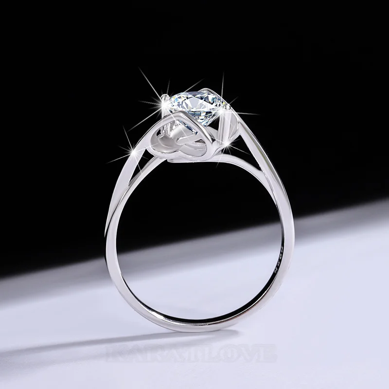 Rundschliff Moissanite Diamantweiß 925er Sterlingsilber Solitär-Verlobungsring