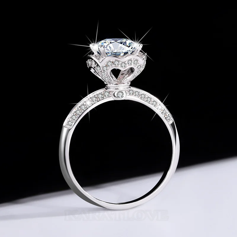 Rundschliff Moissanite Diamantweiß 925er Sterlingsilber Halo Verlobungsring