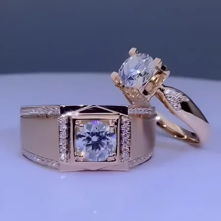 Paar-Ringe aus rosévergoldetem Sterlingsilber mit Brillantschliff-Diamant