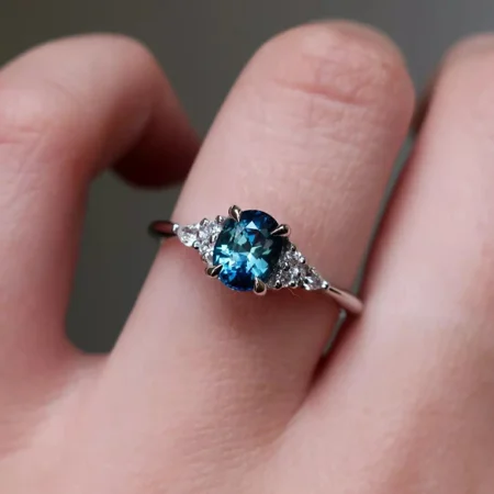 Ovalschnitt Saphirblau 925er Sterlingsilber Klassisch Verlobungsring