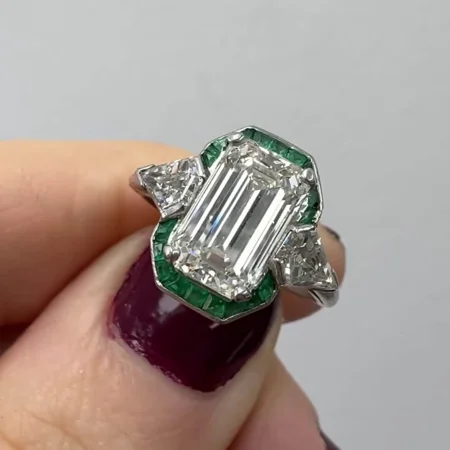 Smaragd Diamantweiß 925er Sterlingsilber Halo 3-Steine Verlobungsring