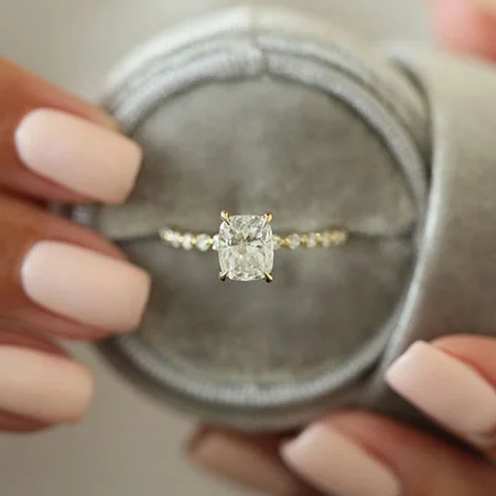 Kissenschliff Diamantweiß...