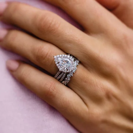 Tropfenschliff Diamantweiß...