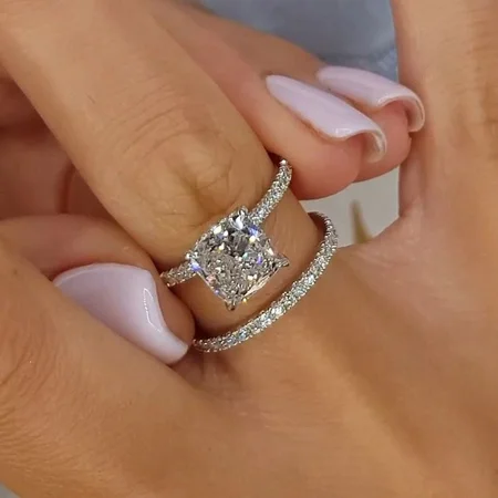 Kissenschliff Diamantweiß 925er Sterlingsilber Halo Ring-Set