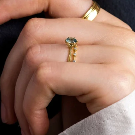 Rundschliff Aquamarinblau...