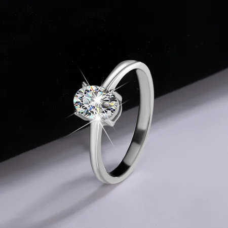 Ovalschnitt Moissanite...