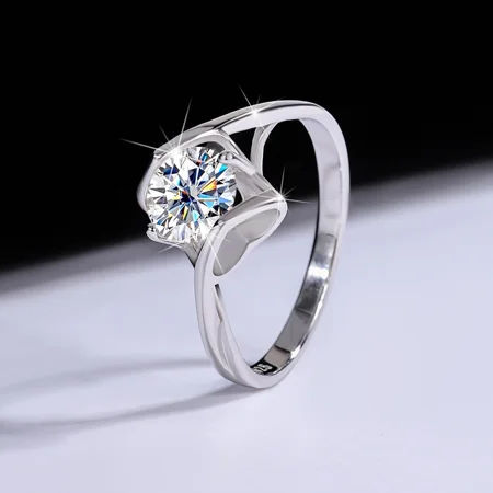 Rundschliff Moissanite...