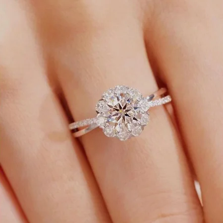 Rundschliff Moissanite...