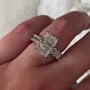 Radiantschliff Diamantweiß 925er Sterlingsilber Verstecktes Halo Verlobungsring