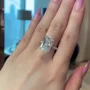 Radiantschliff Diamantweiß Verlobungsring aus 925er Sterlingsilber