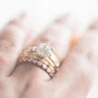 Rundschliff Diamantweiß Gold Brautset aus 925er Sterlingsilber