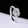 Rundschliff Moissanite Diamantweiß 925er Sterlingsilber Halo Verlobungsring