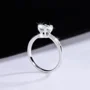 Rundschliff Moissanite Diamantweiß 925er Sterlingsilber Klassisch Verlobungsring