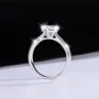 Rundschliff Moissanite Diamantweiß 925er Sterlingsilber Klassisch Verlobungsring