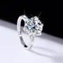 Rundschliff Moissanite Diamantweiß 925er Sterlingsilber Klassisch Verlobungsring