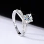 Rundschliff Moissanite Diamantweiß 925er Sterlingsilber Klassisch Verlobungsring